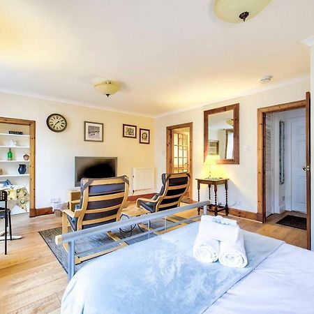 Joivy Royal Mile Apartment In Prime Location 爱丁堡 外观 照片
