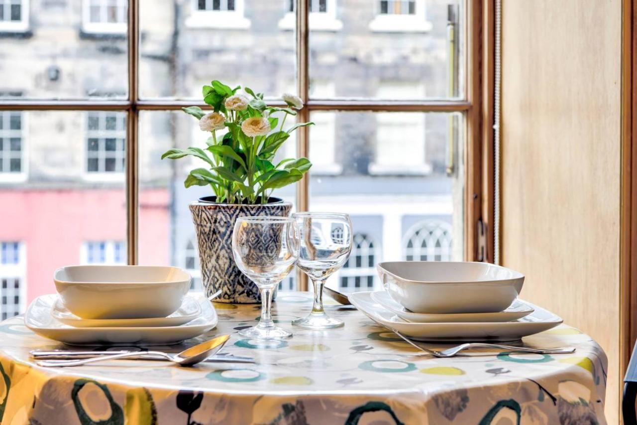 Joivy Royal Mile Apartment In Prime Location 爱丁堡 外观 照片