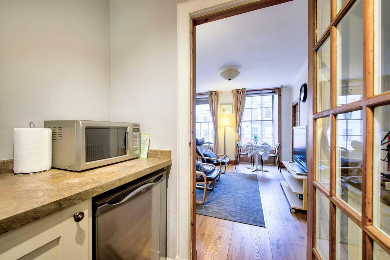 Joivy Royal Mile Apartment In Prime Location 爱丁堡 外观 照片